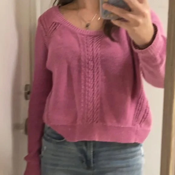Pink Knitted Sweater: comfy, breathable - Picture 1 of 4